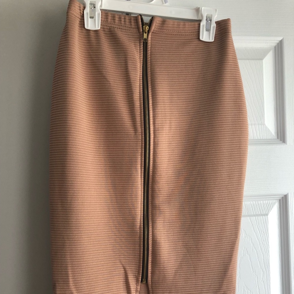 Boohoo Skirt